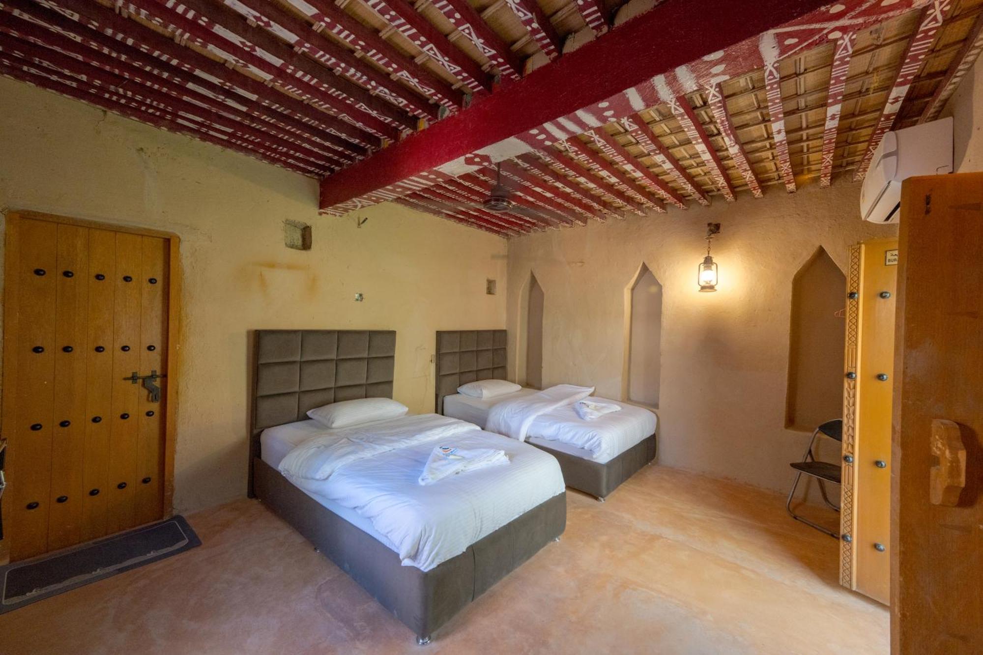 بيت نُزل السلام Bait Salam Inn Al Ḩamrāʼ Zewnętrze zdjęcie